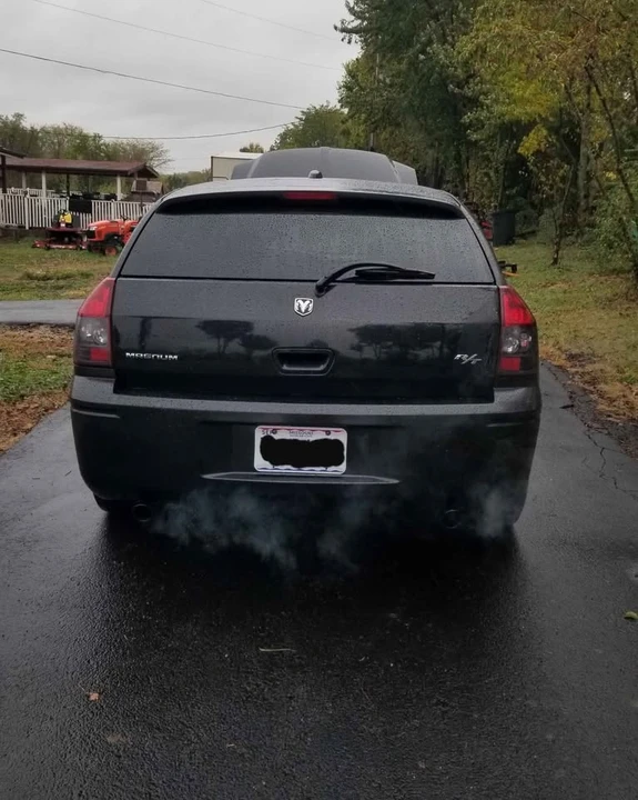 Dodge Magnum 2nd Gen Wagon - Image 5 of 10