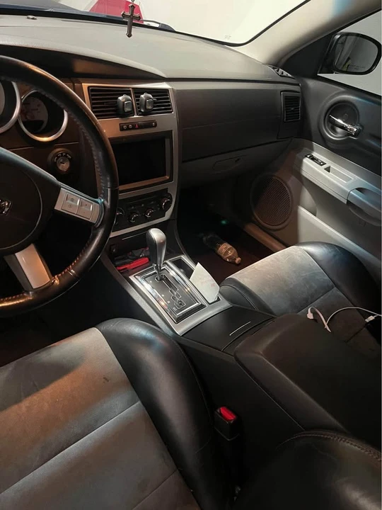 2006 Dodge Magnum SRT8 2nd Gen - Image 6 of 9
