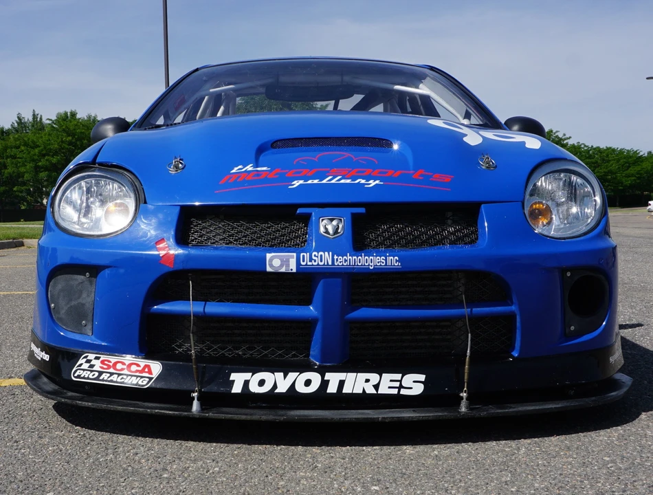 Dodge Neon SRT-4 - Image 6 of 30
