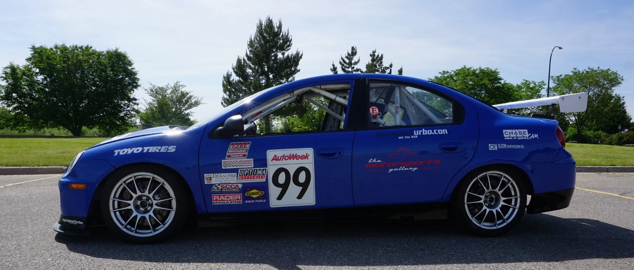 Dodge Neon SRT-4 - Image 3 of 30