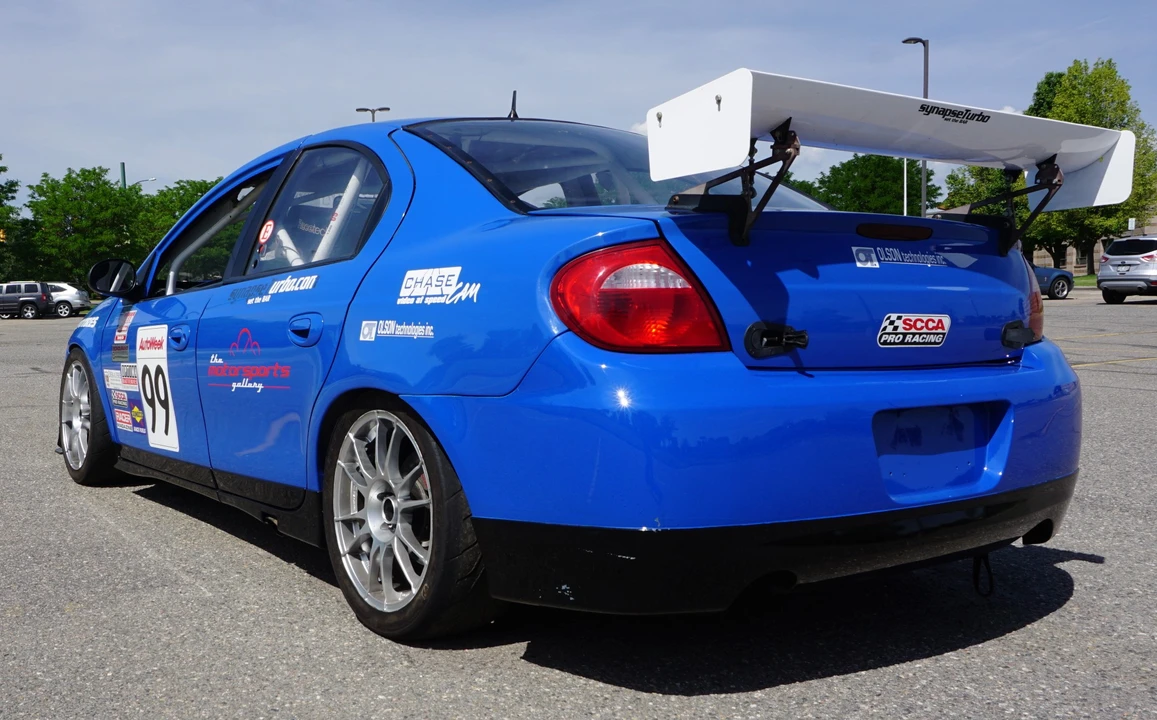 Dodge Neon SRT-4 - Image 4 of 30