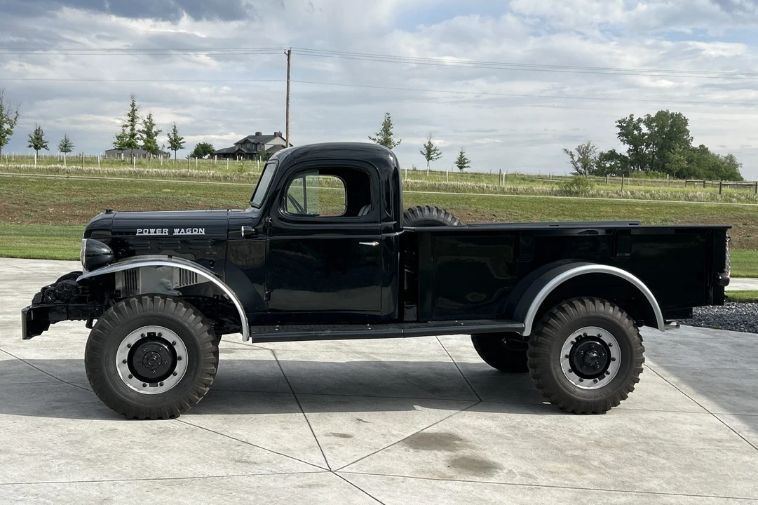 Dodge Power Wagon - Image 12 of 31