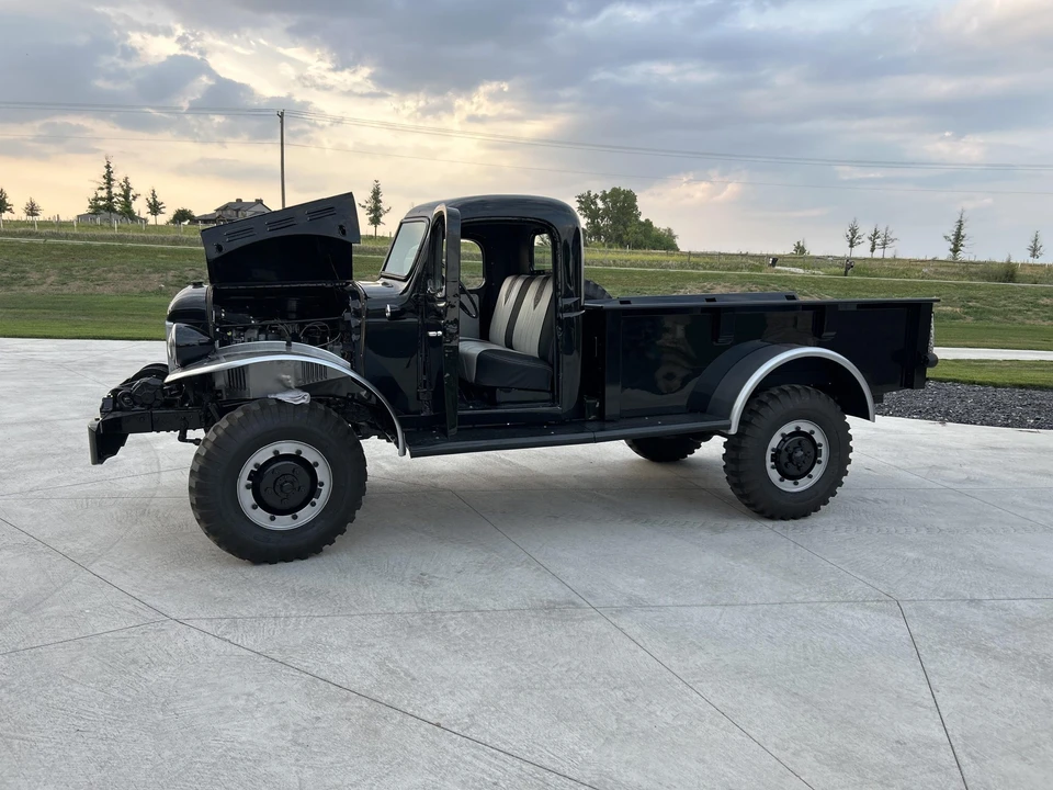 Dodge Power Wagon - Image 18 of 31