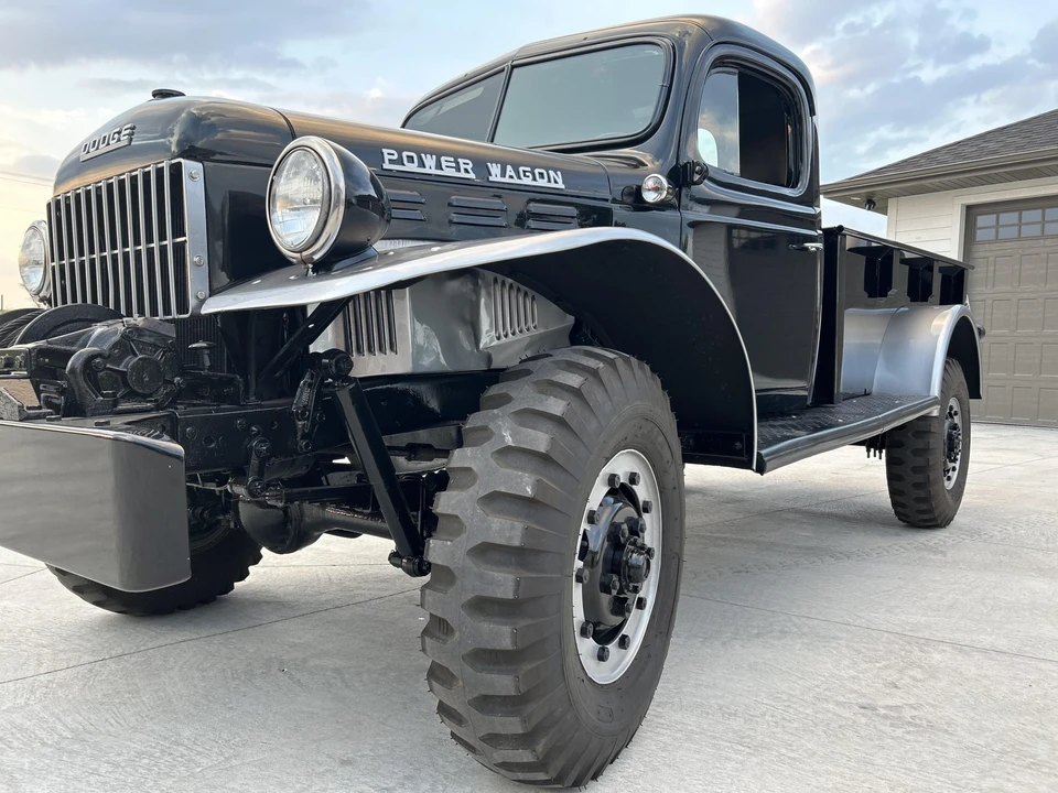 Dodge Power Wagon - Image 19 of 31