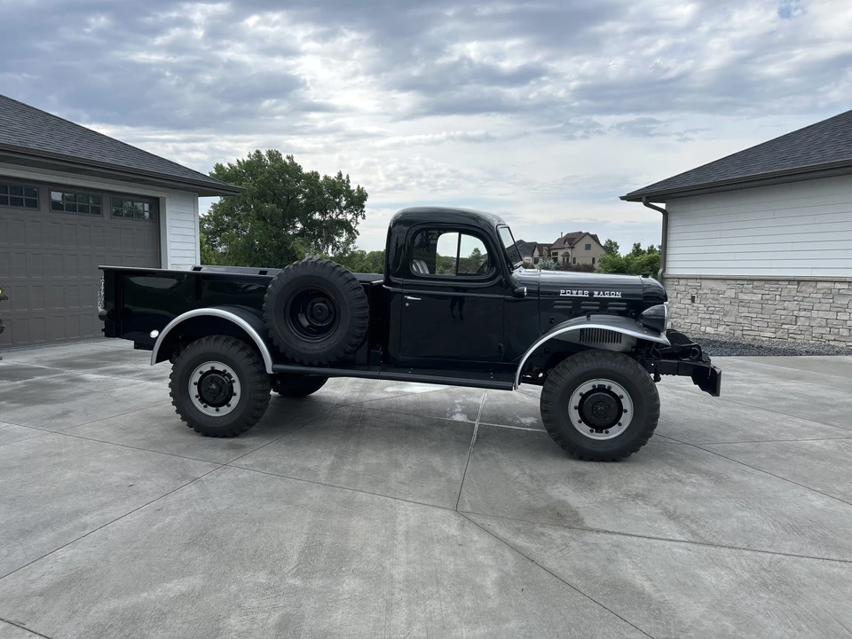 Dodge Power Wagon - Image 7 of 31