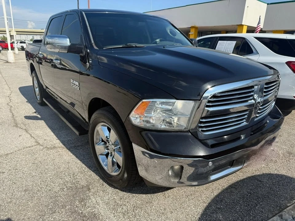 2017 Dodge Ram 4th Gen - Image 2 of 5