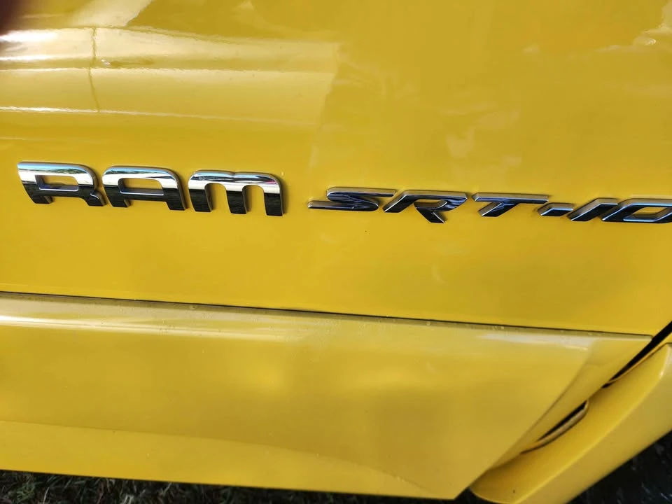 2005 Dodge Viper - Image 7 of 10