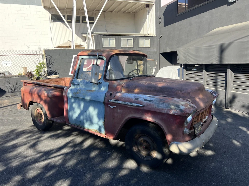 1955 Chevrolet Task Force - Image 17 of 31