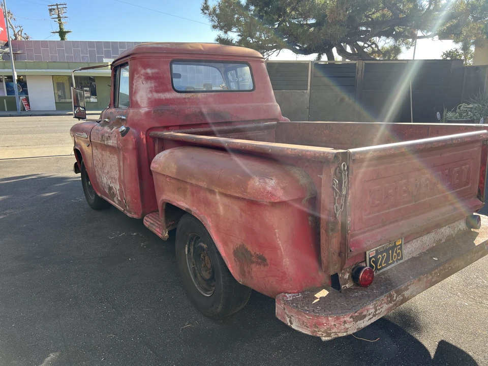 1955 Chevrolet Task Force - Image 25 of 31