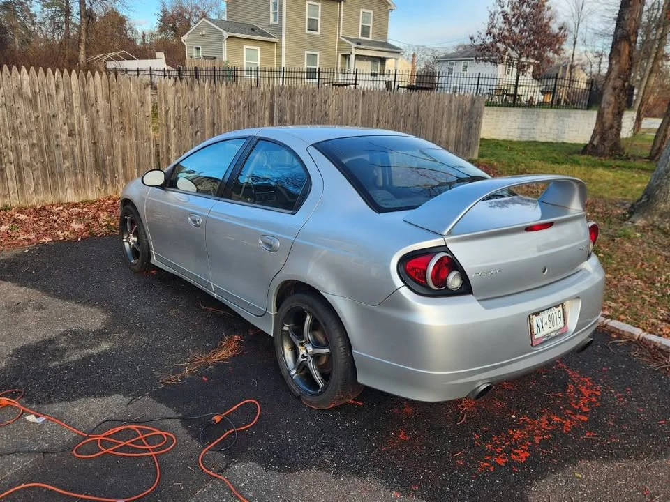Dodge Neon SRT-4 - Image 3 of 3