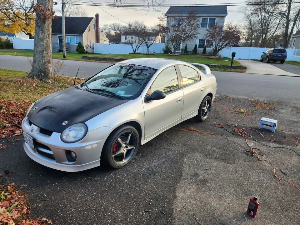 Dodge Neon SRT-4 - Image 2 of 4