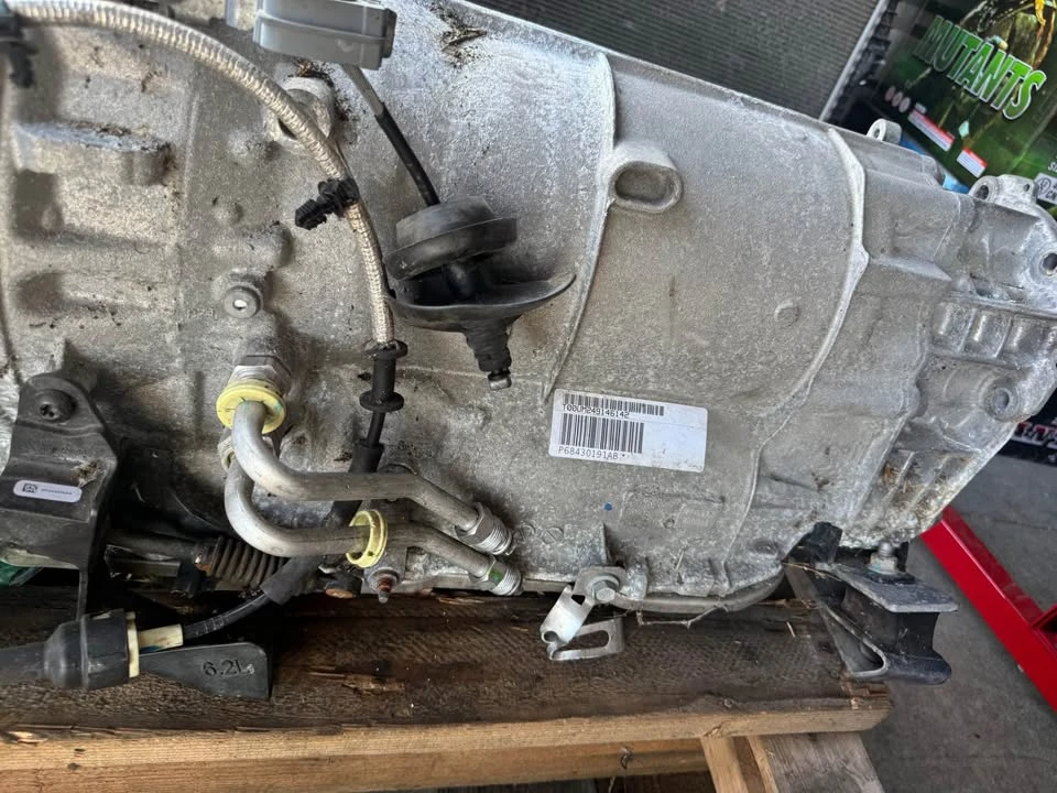 Parts & Memorabilia Gearboxes - Image 5 of 10