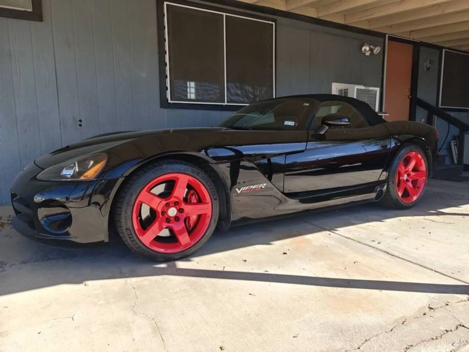 2004 Dodge Viper - Image 4 of 18