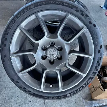 Dodge Viper Rims & Tires