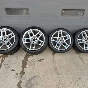 Dodge Viper OEM H Spoke Wheels and Tires