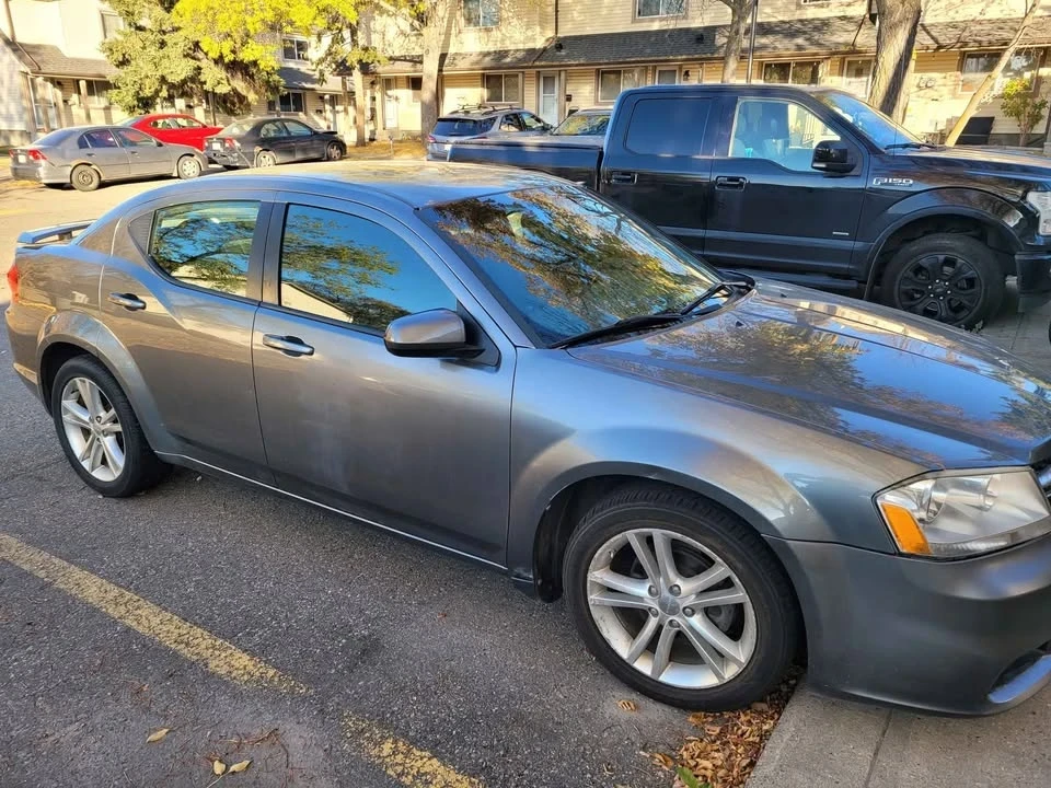 2012 Dodge Avenger Sedan - Image 2 of 3