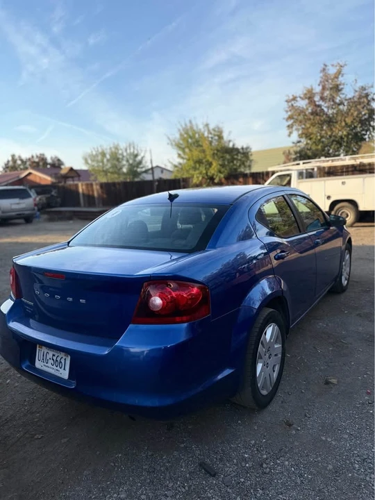 2012 Dodge Avenger Sedan - Image 3 of 10