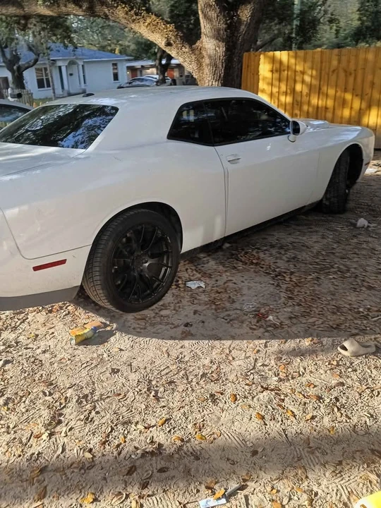 2017 Dodge Challenger 3rd Gen - Image 9 of 10