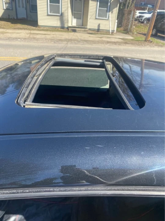 Dodge Challenger - Image 8 of 8
