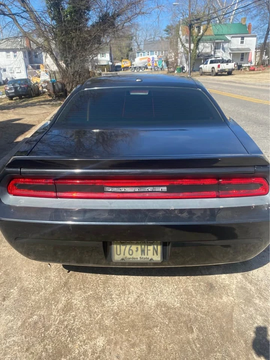 Dodge Challenger - Image 4 of 8