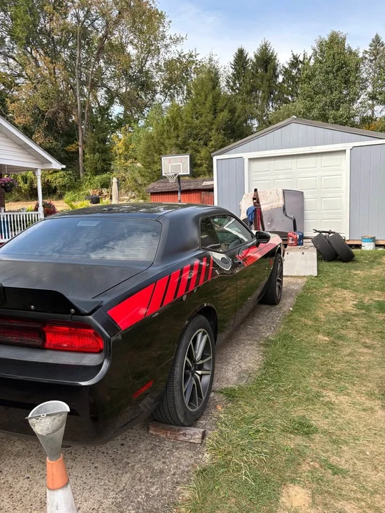 2010 Dodge Challenger 3rd Gen - Image 3 of 5
