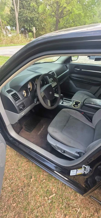 2010 Dodge Challenger 3rd Gen - Image 3 of 9