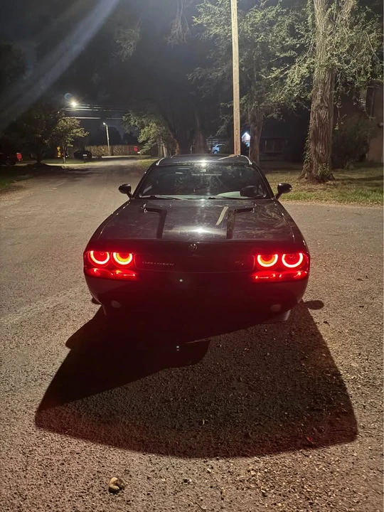 2010 Dodge Challenger 3rd Gen - Image 3 of 5
