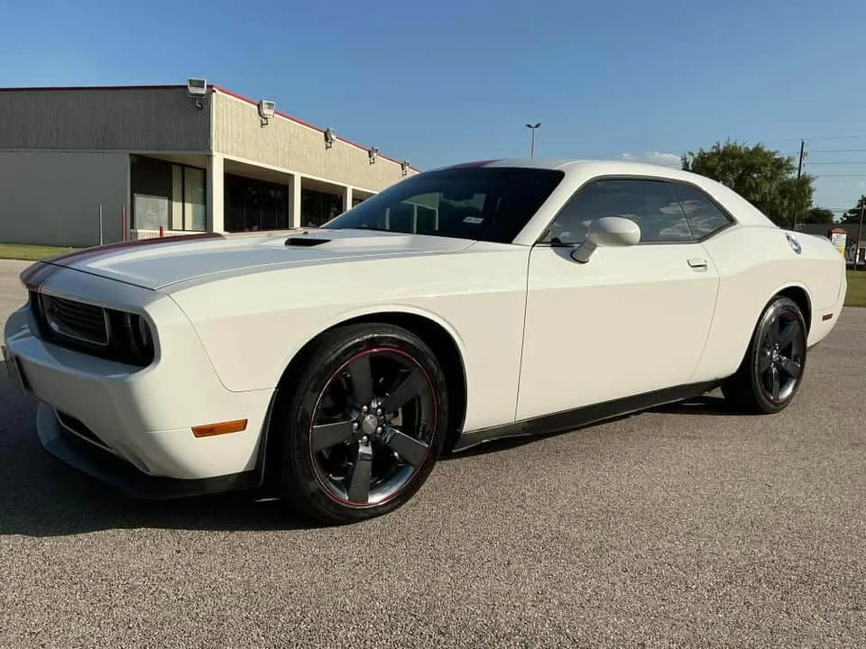 2012 Dodge Challenger 3rd Gen - Image 10 of 10