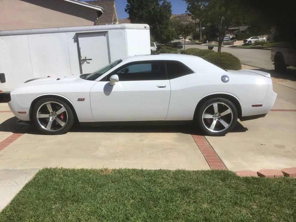 2012 Dodge Challenger SRT8 & 392 3rd Gen - Image 3 of 14