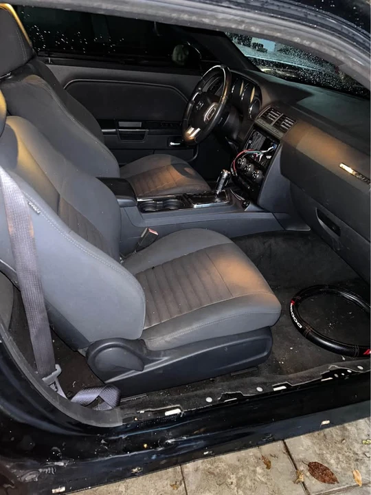 2013 Dodge Challenger 3rd Gen - Image 7 of 8