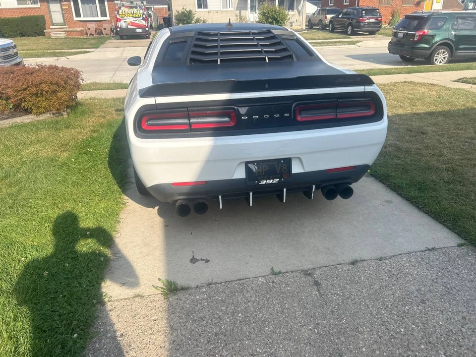 2018 Dodge Challenger SRT8 & 392 3rd Gen - Image 2 of 3