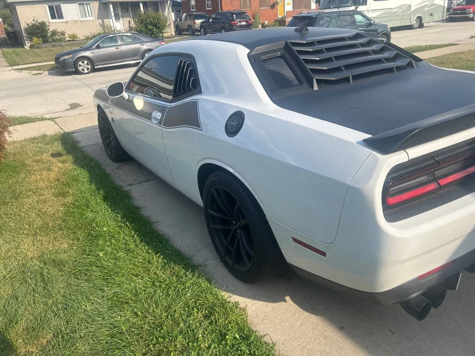 2018 Dodge Challenger SRT8 & 392 3rd Gen - Image 3 of 3