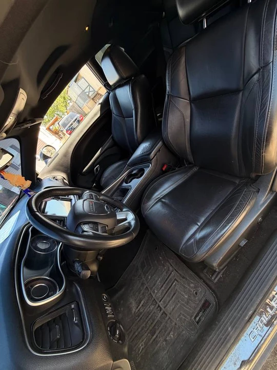 2016 Dodge Challenger 3rd Gen - Image 6 of 7