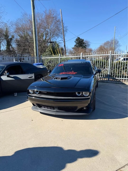 2017 Dodge Challenger SRT8 & 392 3rd Gen - Image 3 of 5