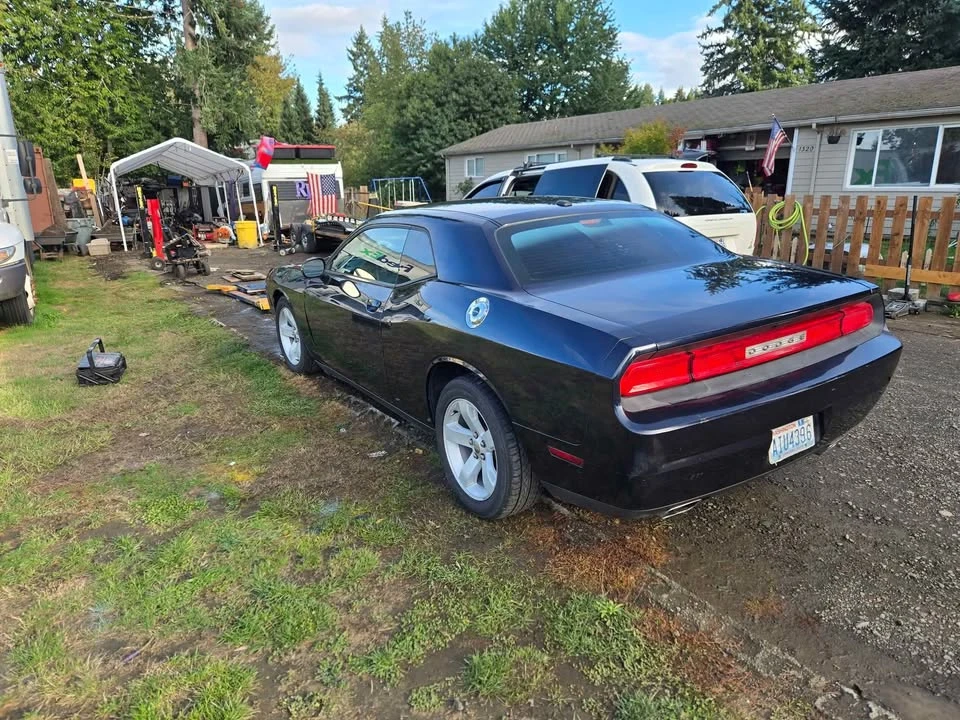 Dodge Challenger 3rd Gen - Image 4 of 6