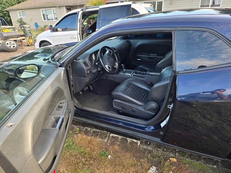 Dodge Challenger 3rd Gen - Image 2 of 6