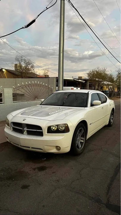2006 Dodge Charger 6th Gen - Image 2 of 10