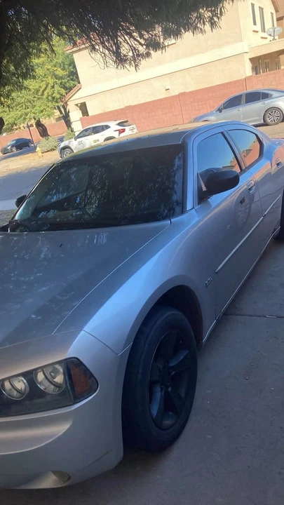 2007 Dodge Charger 6th Gen - Image 2 of 2