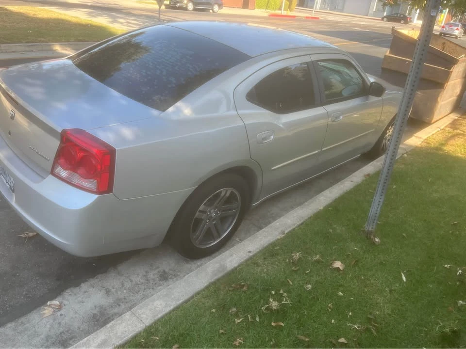 2009 Dodge Charger 6th Gen - Image 3 of 10