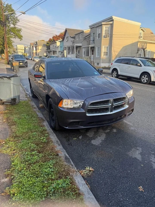 2011 Dodge Charger 7th Gen - Image 2 of 8