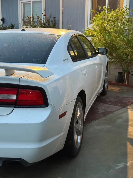 2011 Dodge Charger 7th Gen - Image 7 of 7