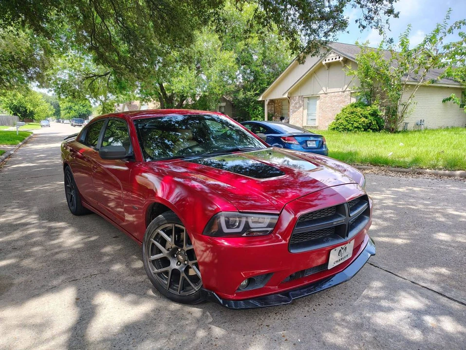 2011 Dodge Charger 7th Gen - Image 2 of 15
