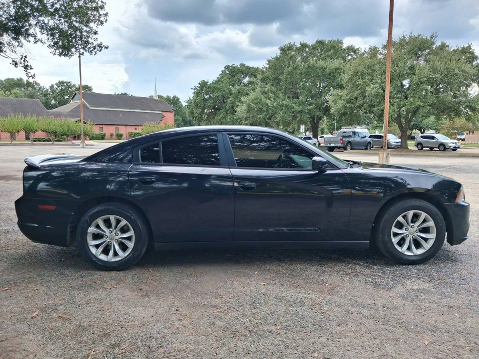 2014 Dodge Charger 7th Gen - Image 7 of 12