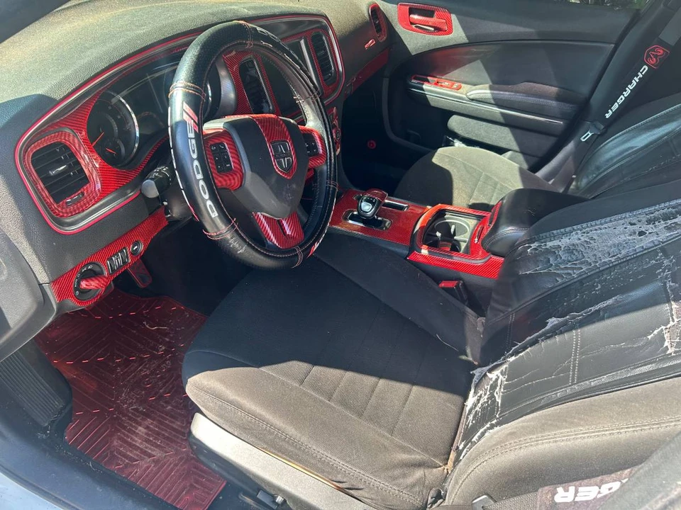 2014 Dodge Charger 7th Gen - Image 6 of 12