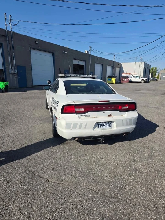 2014 Dodge Charger 6th Gen - Image 2 of 10