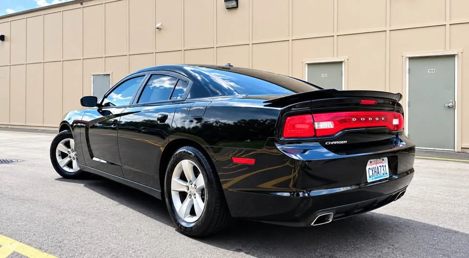 2013 Dodge Charger 7th Gen - Image 2 of 3