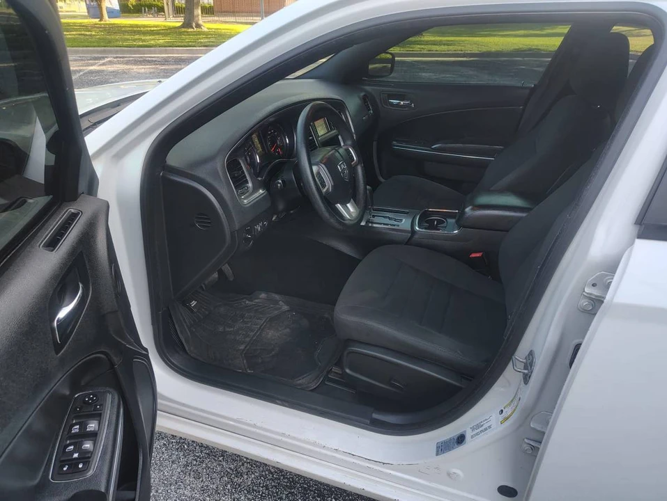 2014 Dodge Charger 7th Gen - Image 16 of 16