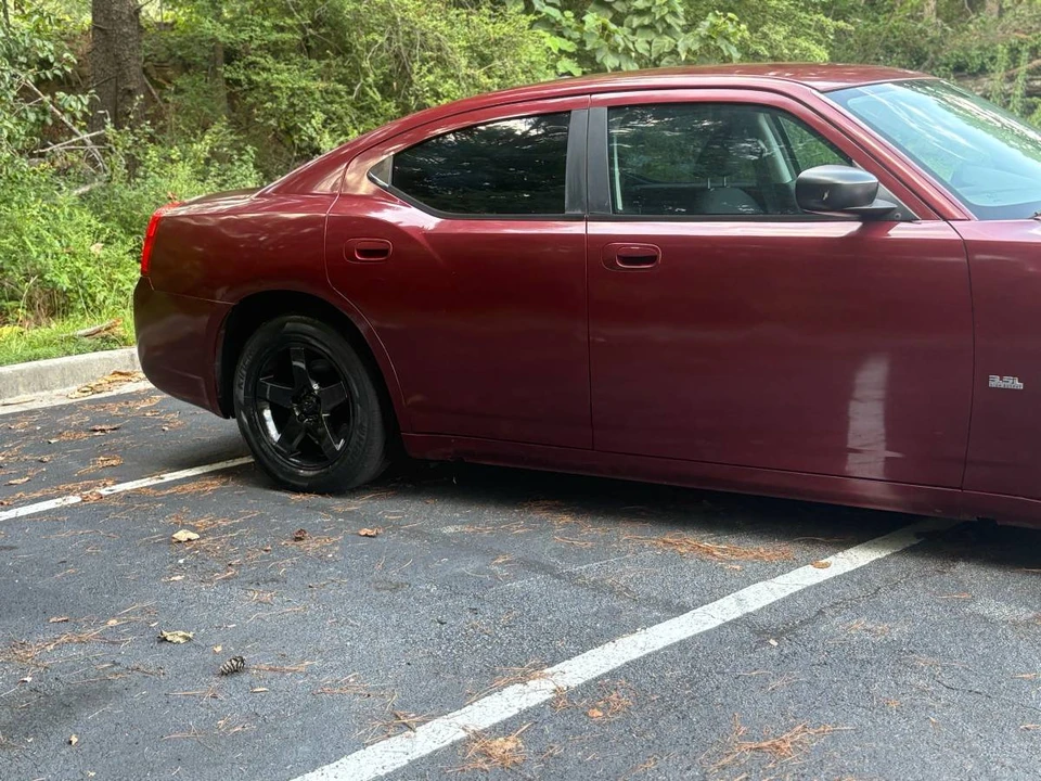 2009 Dodge Charger 6th Gen - Image 8 of 11