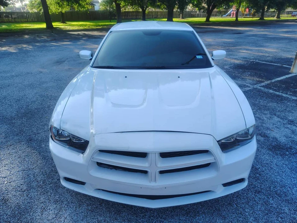 2014 Dodge Charger 7th Gen - Image 5 of 16