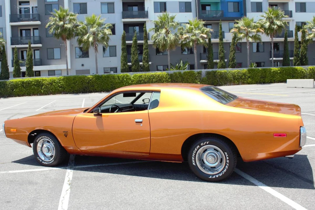 1972 Dodge Charger 3rd Gen - Image 2 of 12